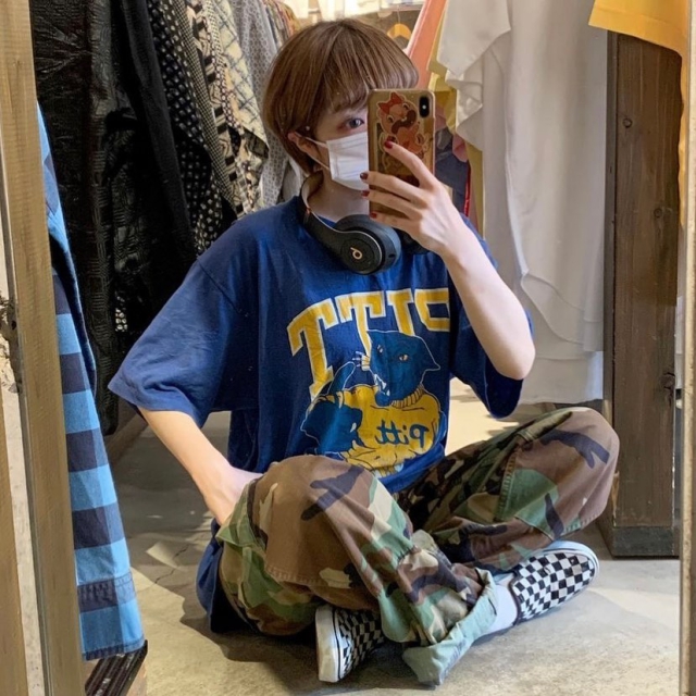 ストリート系女子の夏コーデ15選・必須アイテムを写真付きで紹介 古着、古着通販 メンズ＆レディースのビンテージ古着屋ラッシュアウト