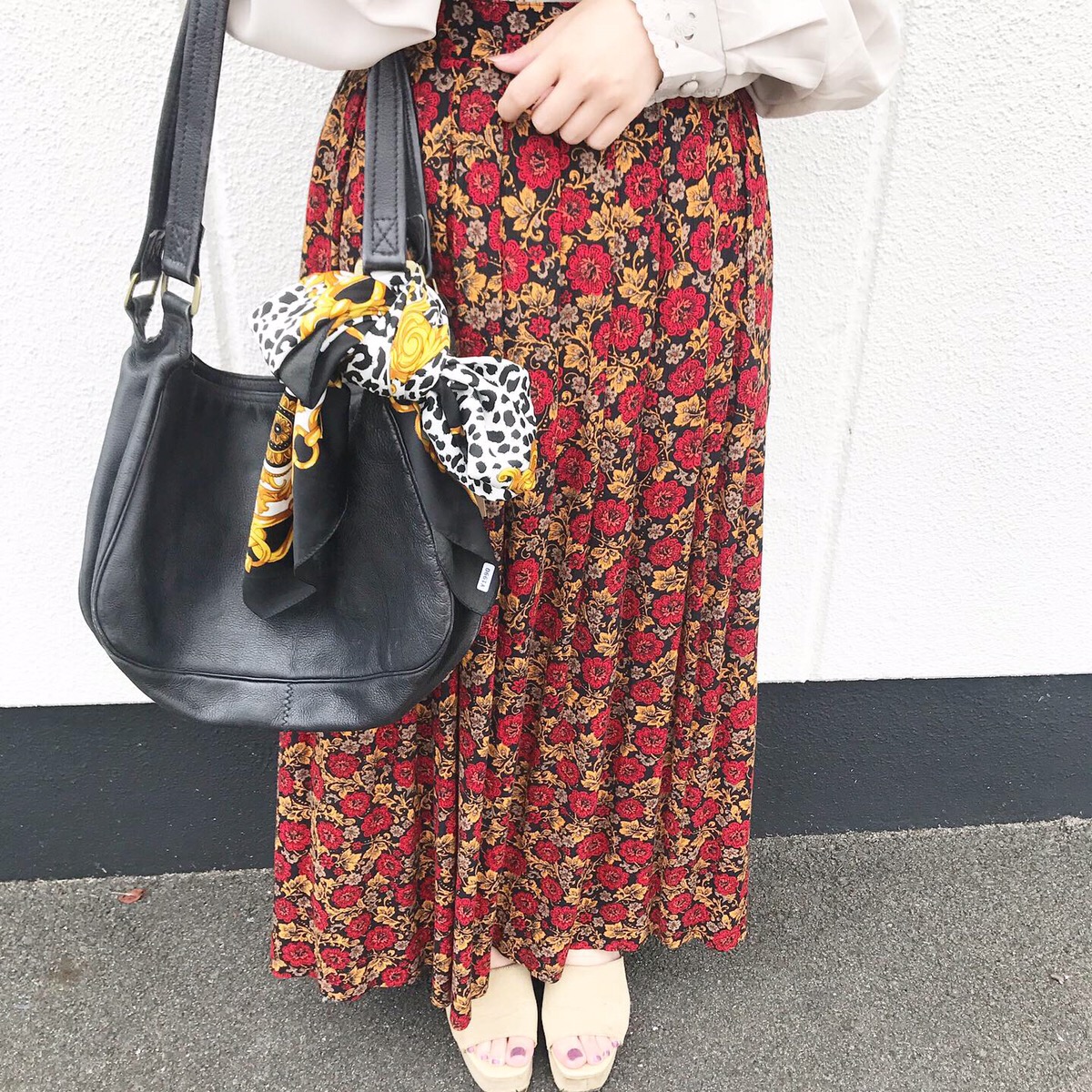 19年8月21日 ピンタックシャツと花柄スカートで秋先取りコーデ 古着 古着通販 メンズ レディースのビンテージ古着屋ラッシュアウト 19年8月21日 ピンタックシャツと花柄スカートで秋先取りコーデ 古着 古着通販 メンズ レディースのビンテージ古着屋ラッシュアウト
