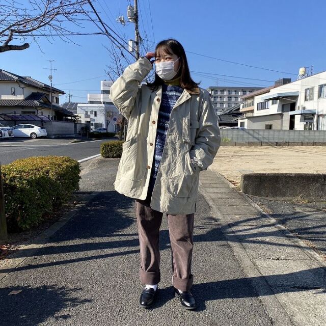 セーター×チノパン