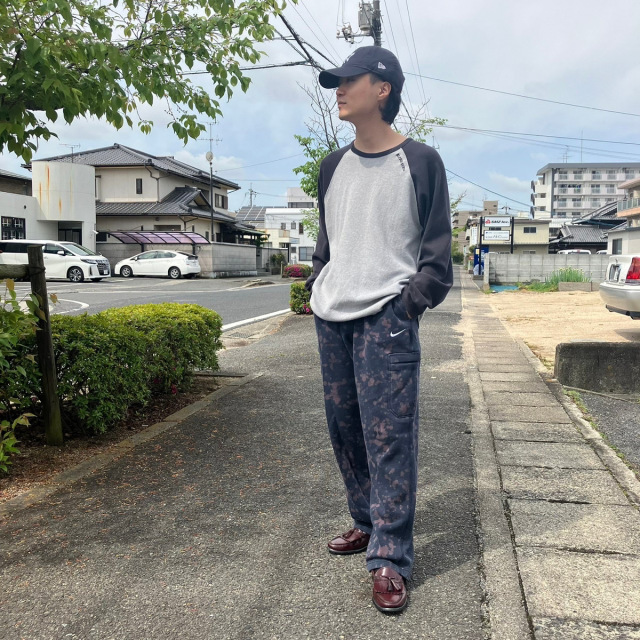 ラグランTEE×スウェットパンツコーデ
